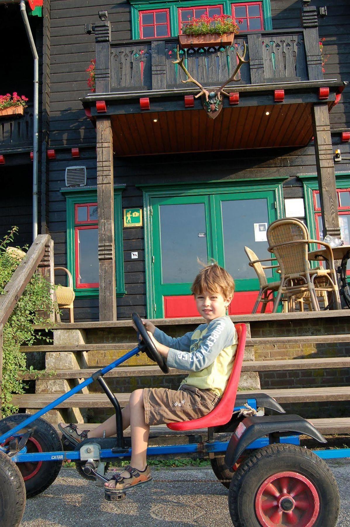 Stayokay Hostel Gorssel - Deventer Kring van Dorth 外观 照片